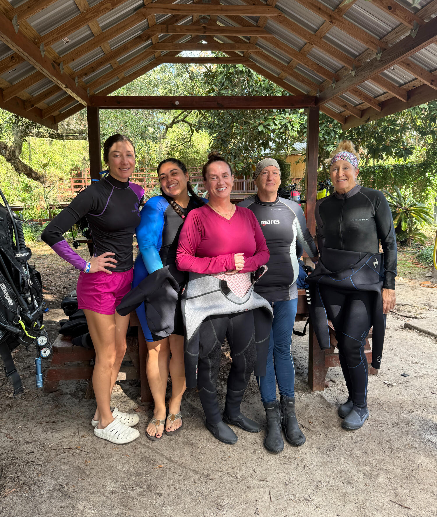 Sea Sirens Scuba & Charters